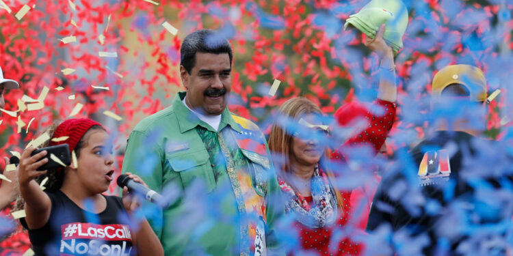 Oglasio se Madurov sin