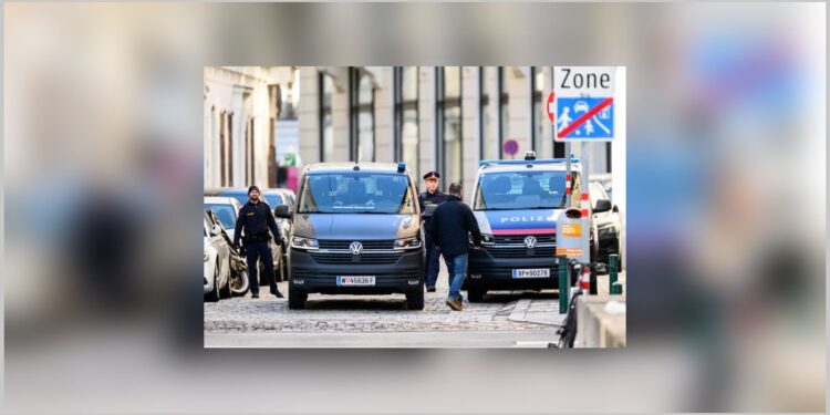 Da li Austrija krije terorizam? Pronađena granata ispred sinagoge 