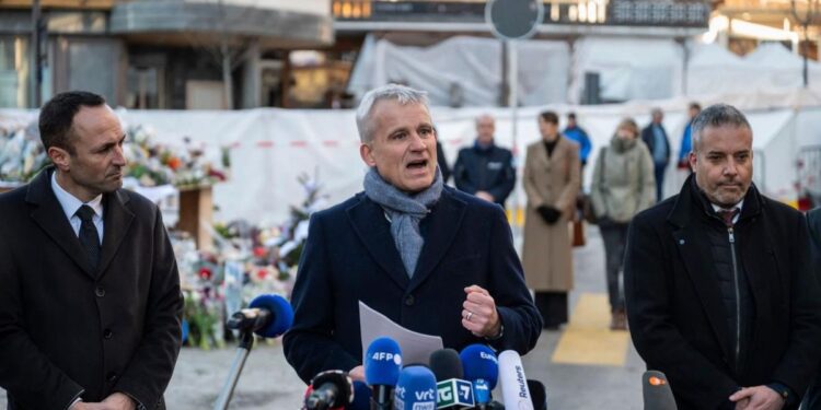 Švajcarski ministar koji pozira i korupcija iza tragedije