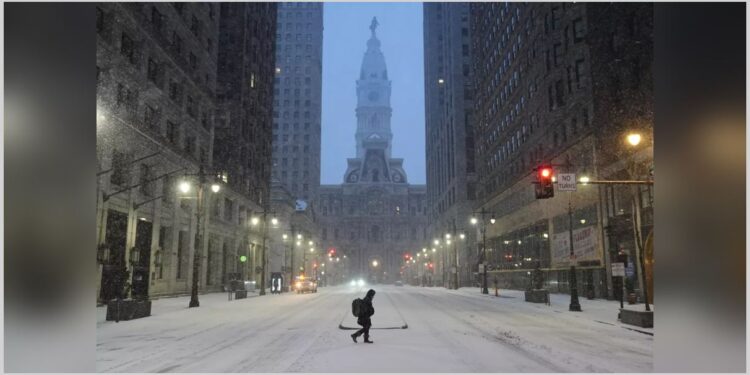 Nezapamćena zima u Americi: Gotovo milion domaćinstava bez struje, temperatura do -29°C!