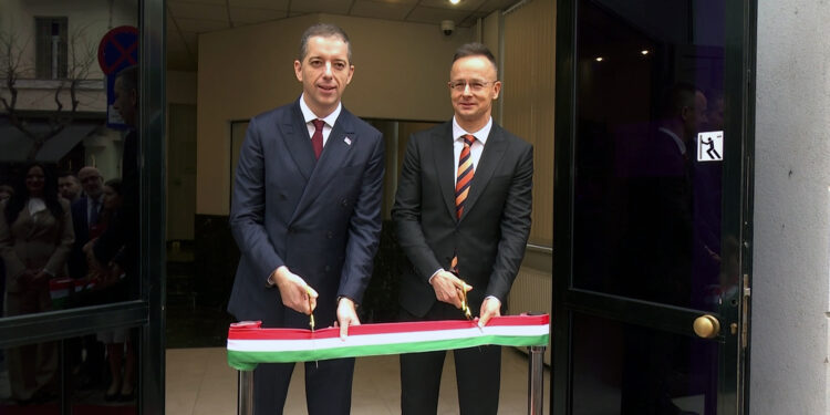 Đurić i Sijarto otvorili Konzularnu kancelariju Mađarske u srpskom konzulatu u Solunu
