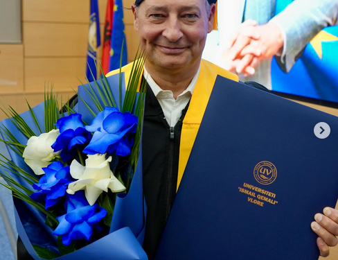 Počasni doktorat za albanskog lobistu Andreasa Šidera