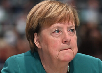 Veliki povratak Angele Merkel na političku scenu Nemačke: Kancelar Merc je nemoćan