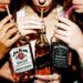 Mladi piju manje, alkoholna industrija gubi milijarde, ali upotreba kokaina raste