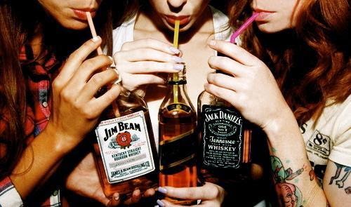 Mladi piju manje, alkoholna industrija gubi milijarde, ali upotreba kokaina raste