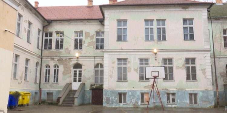 Kikinda: Moderni standardi za školu pod zaštitom spomenika