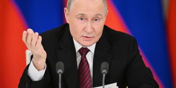 Putin razgovarao sa Bin Zajedom, emirom Katara i kraljem Bahreina