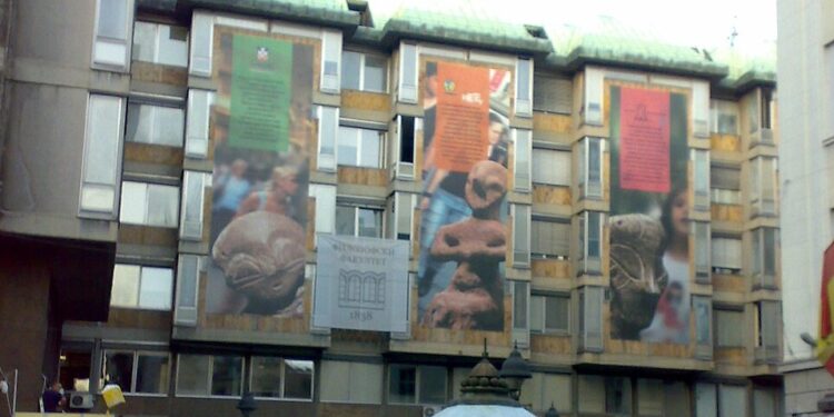 Nesreća ispred Filozofskog fakulteta u Beogradu: Šta se zna?