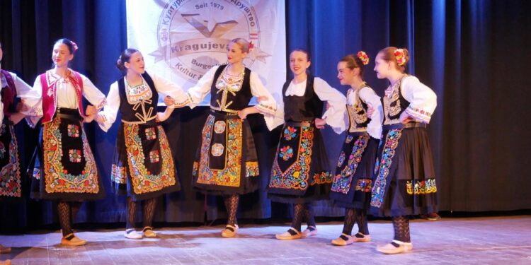 „Kragujevački oktobar” organizovao priredbu za pamćenje