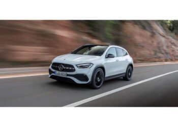 Mercedes-Benz povlači vozila zbog opasnog defekta: Vrata se ne mogu otvoriti iznutra