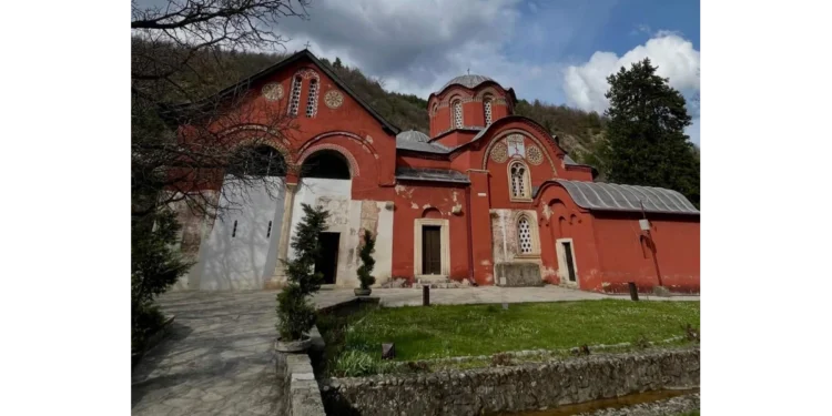 Nova ofanziva na srpsko nasleđe: Pećka Patrijaršija proglašena „albanskom“