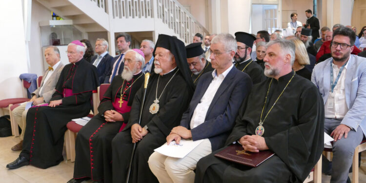 Svi hrišćani jedna zajednica