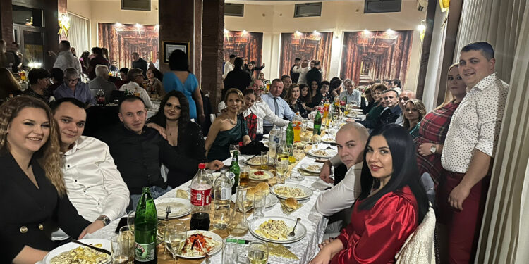 Najlepši je doček u matici