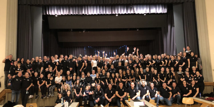 Zaljubljeni u folklor