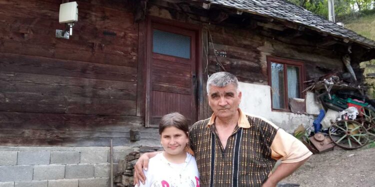 Utočište potražili u seoskoj brvnari