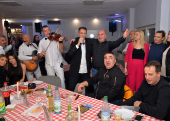 Srpska kafana u Ofenbahu