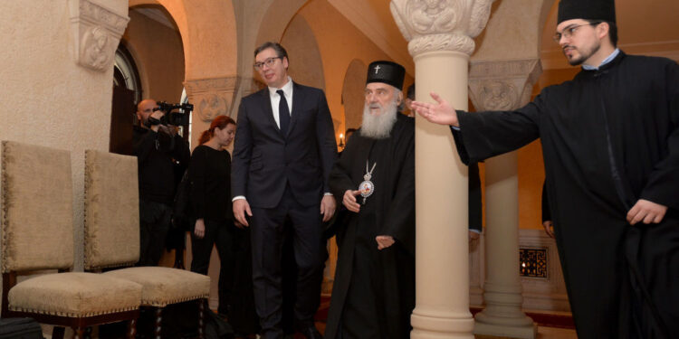 Vučić posle sastanka sa patrijarhom Irinejem: Nadam se da niko nema ideju da zauzima Ostrog
