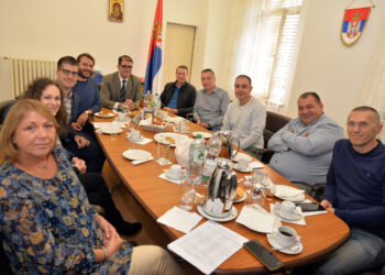 Jačamo veze rasejanja i matice