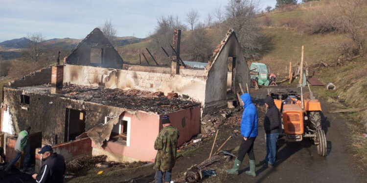 Vatra uništila sve