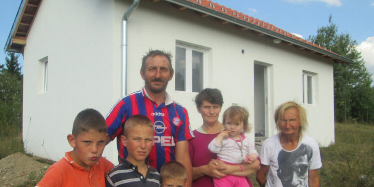 Nova zima, muke stare