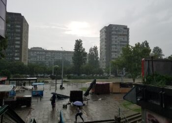 Jako nevreme pogodilo Srbiju (FOTO/VIDEO)