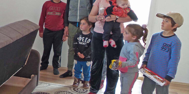 Dobrodošlo za ogrev, školu i pokućstvo