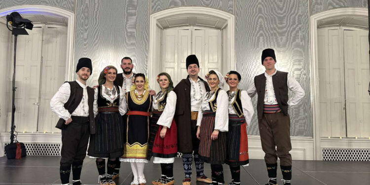 Kolo u ritmu sreće