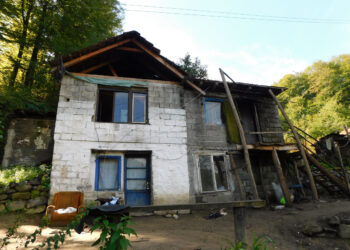 Ametovićima za krov nad glavom