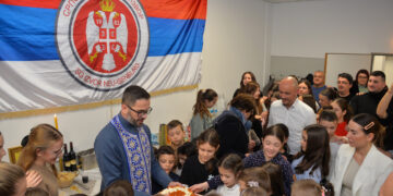 U Izvoru svi domaćini slave