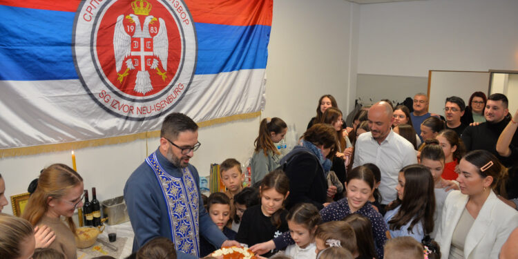 U Izvoru svi domaćini slave