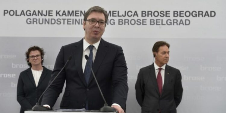 Vučić poručio javnosti: Bez panike