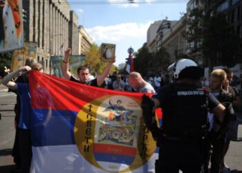 Parada ponosa: Sukob desničara sa Žandarmerijom, najmanje petoro privedeno