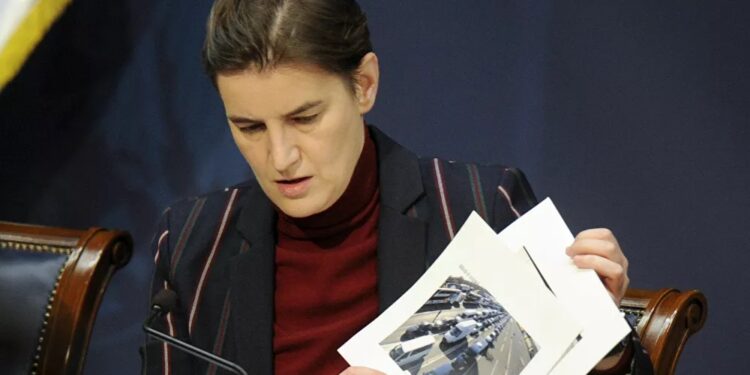 Ana Brnabić: Ko prekrši samoizolaciju, preti mu do 12 godina zatvora
