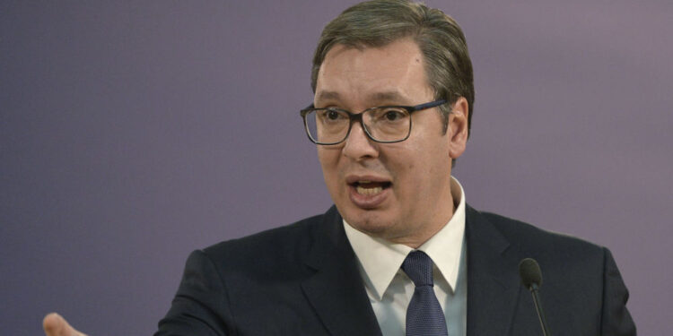 Vučić o hapšenjima u Crnoj Gori: Teško mi je, ali ne možemo da se mešamo