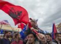 Gazeta: Kosovo popustilo pod međunarodnim pritiskom