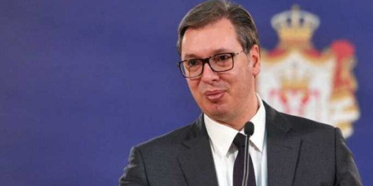 Vučić obišao radnike JKP Gradska čistoća (FOTO, VIDEO)