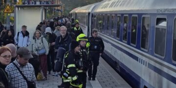 Hrvatski vagoni se zapalili u Nemačkoj: Evakuisano više od 200 ljudi