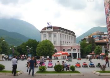 Jedina preostala Srpkinja u centru Peći: Samoća mi je najveći neprijatelj (VIDEO)