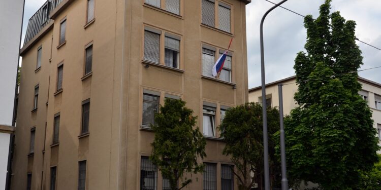 Knjiga žalosti u konzulatima
