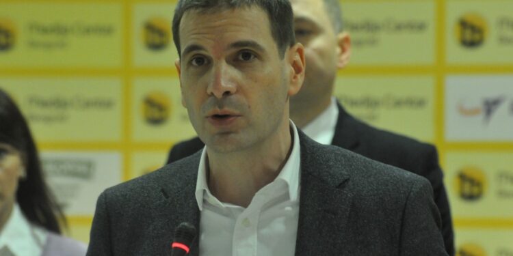 Jovanović: Bojkot će Vučiću doneti vlast koja je osporiva samo na ulici