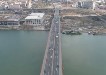 Zaustavljeno curenje amonijaka iz fabrike: Kolona na auto-putu kroz Beograd
