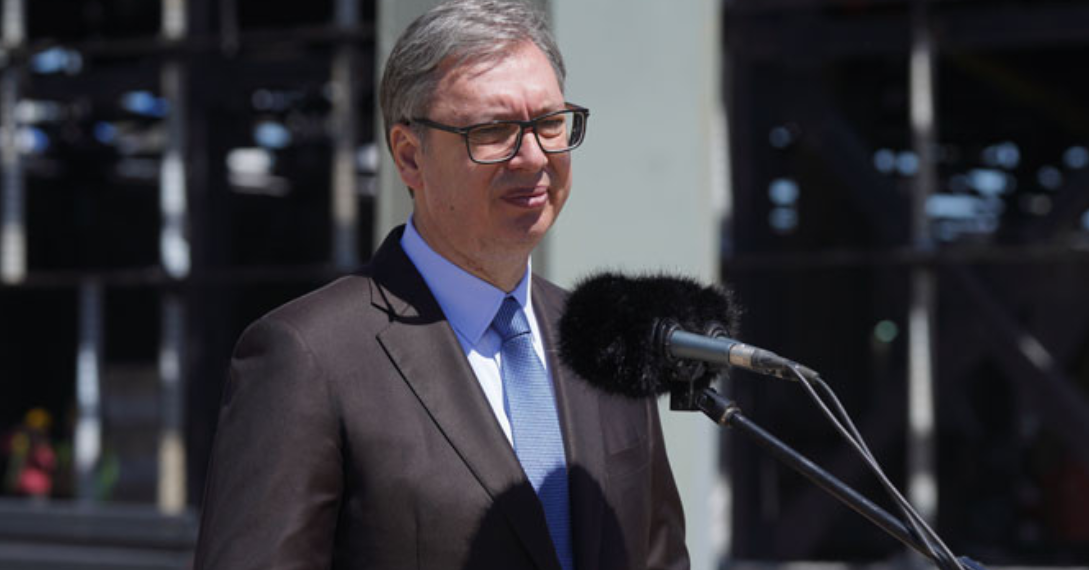Predsednik Vučić u obraćanju građanima Crne Gore: „Izvinite što smo vas voleli više nego vi nas“