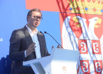 Vučić: Plašim se da se bližimo katastrofi