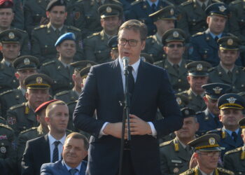 Vučić: Umećemo sami da sačuvamo svoju zemlju, nebo i ljude