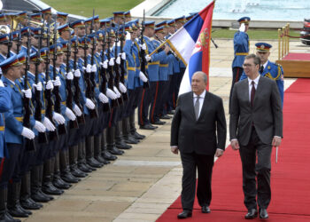 Vučić: Srbija ukida vize i otvara ambasadu u Jerevanu