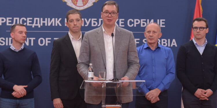 „Dijalog sa bilo kim, makar i sa Kurtijem“