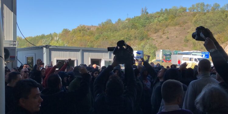 Fudbaleri Zvezde nisu pušteni na Kosovo, protiv Trepče u Pazovi