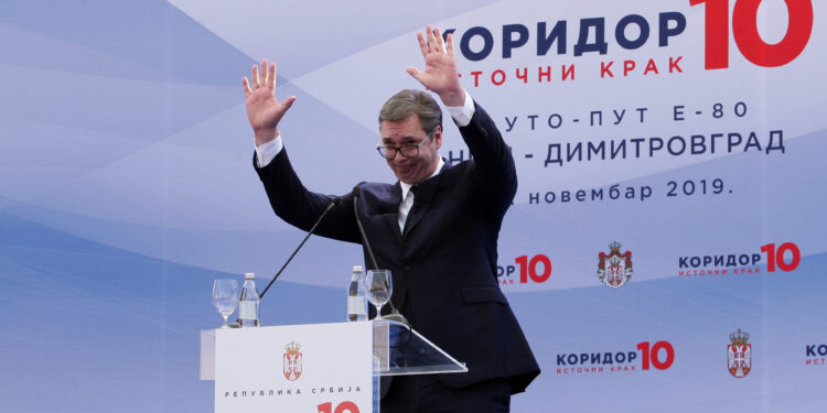 Vučić: Možda smo mi sa Balkana malo gluplji