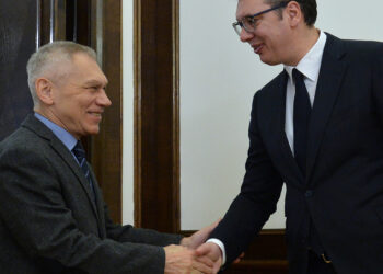 Vučić se sastao sa ambasadorom Bocan-Harčenkom (FOTO)
