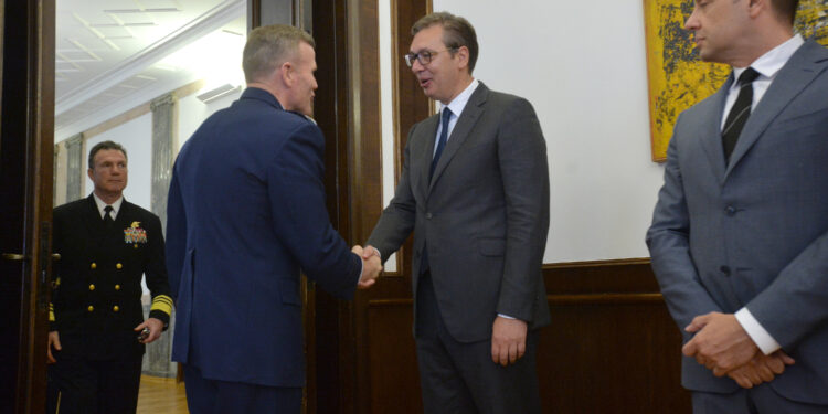 Vučić: Dobra saradnja sa NATO, to je garant bezbednosti Srba na Kosovu